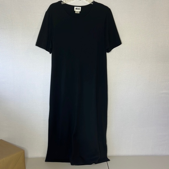 Leslie Fay Dresses & Skirts - Black Dress